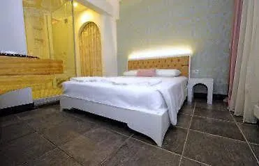 فندق La Local Yalikavak *
