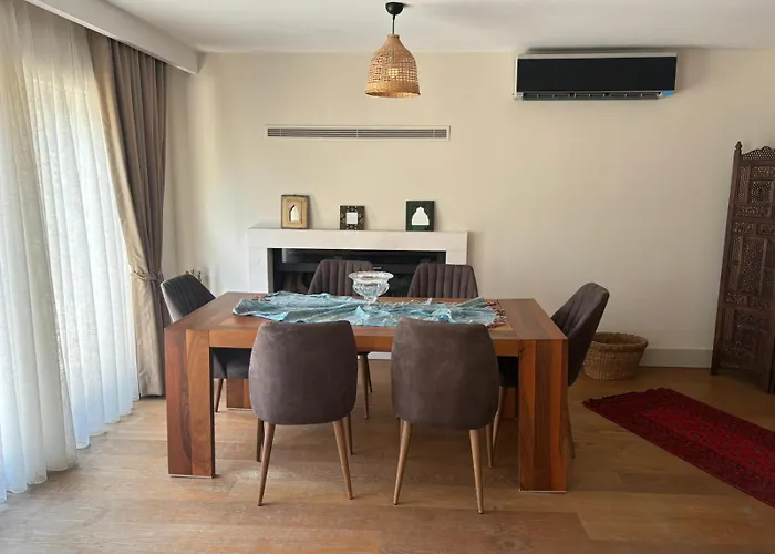 La Local Yalikavak * Bodrum