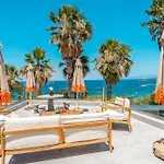 La Local Yalikavak Bodrum