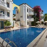 La Local Yalikavak Hotel