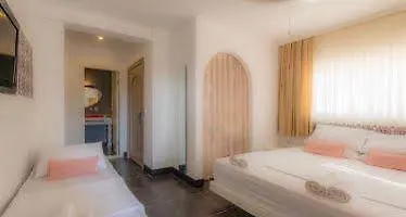 La Local Yalikavak Hotel