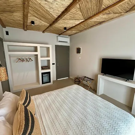 La Local Yalikavak מלון *