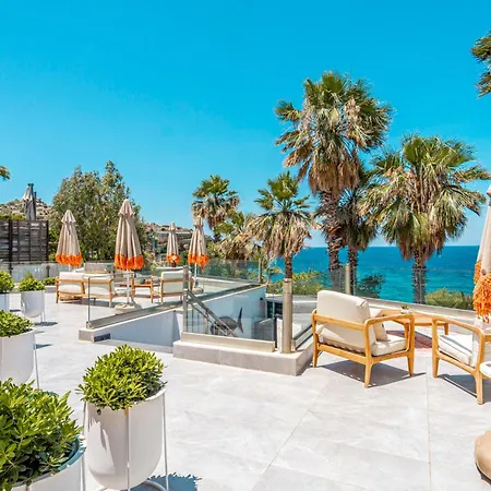 La Local Yalikavak מלון