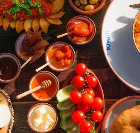 La Local Yalikavak מלון *